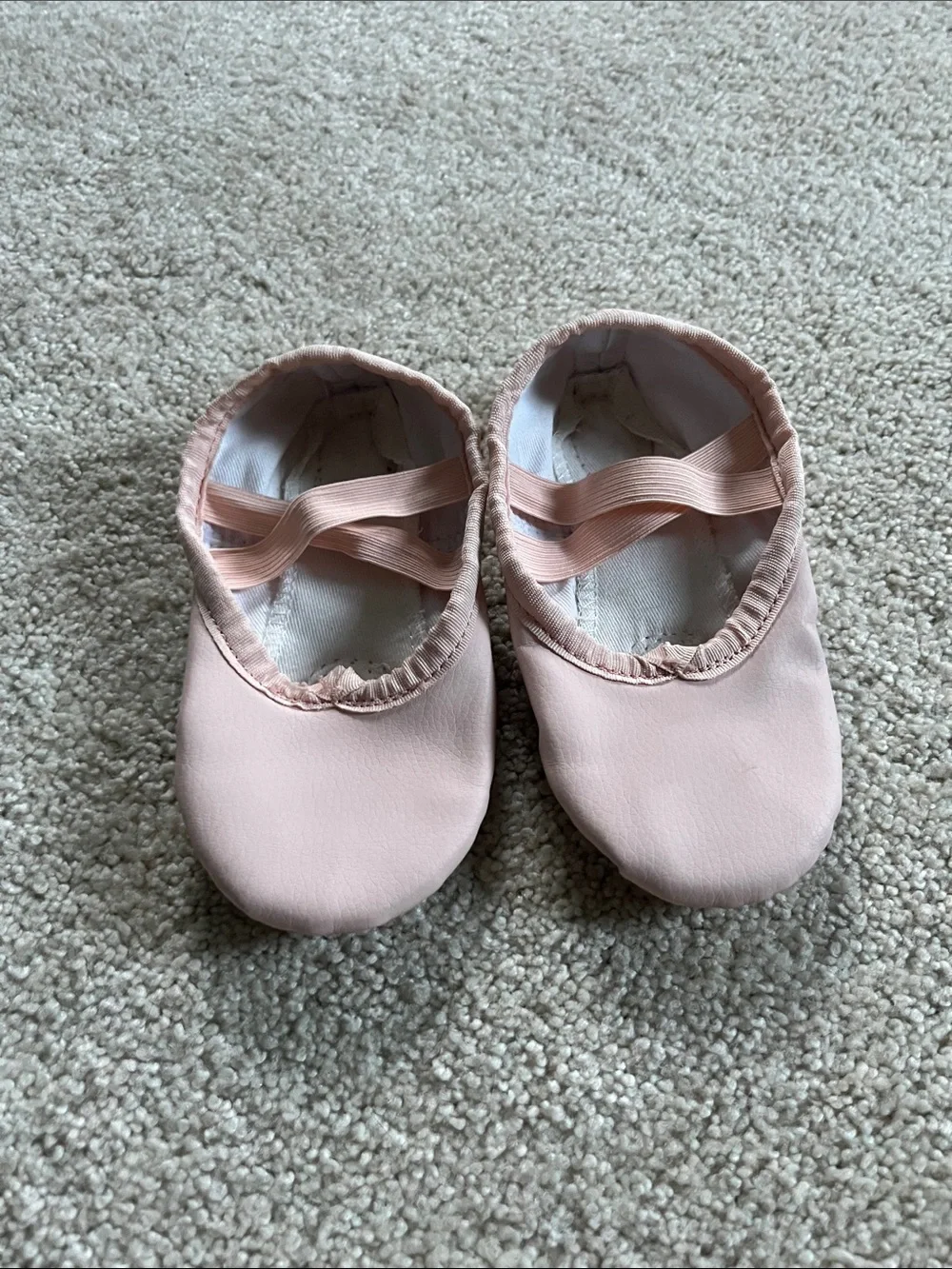 Stelle Soft Pink Leather Girls’ Ballet Slippers with Suede Pads Sz. 8